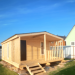 Дачный домик 7х5 с кухней и верандой в современном стиле 8